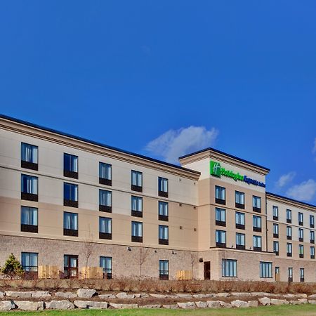 Holiday Inn Express Hotel & Suites Brockville By Ihg Buitenkant foto
