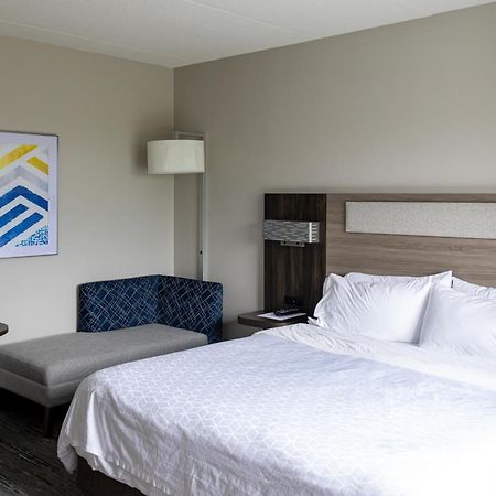 Holiday Inn Express Hotel & Suites Brockville By Ihg Buitenkant foto