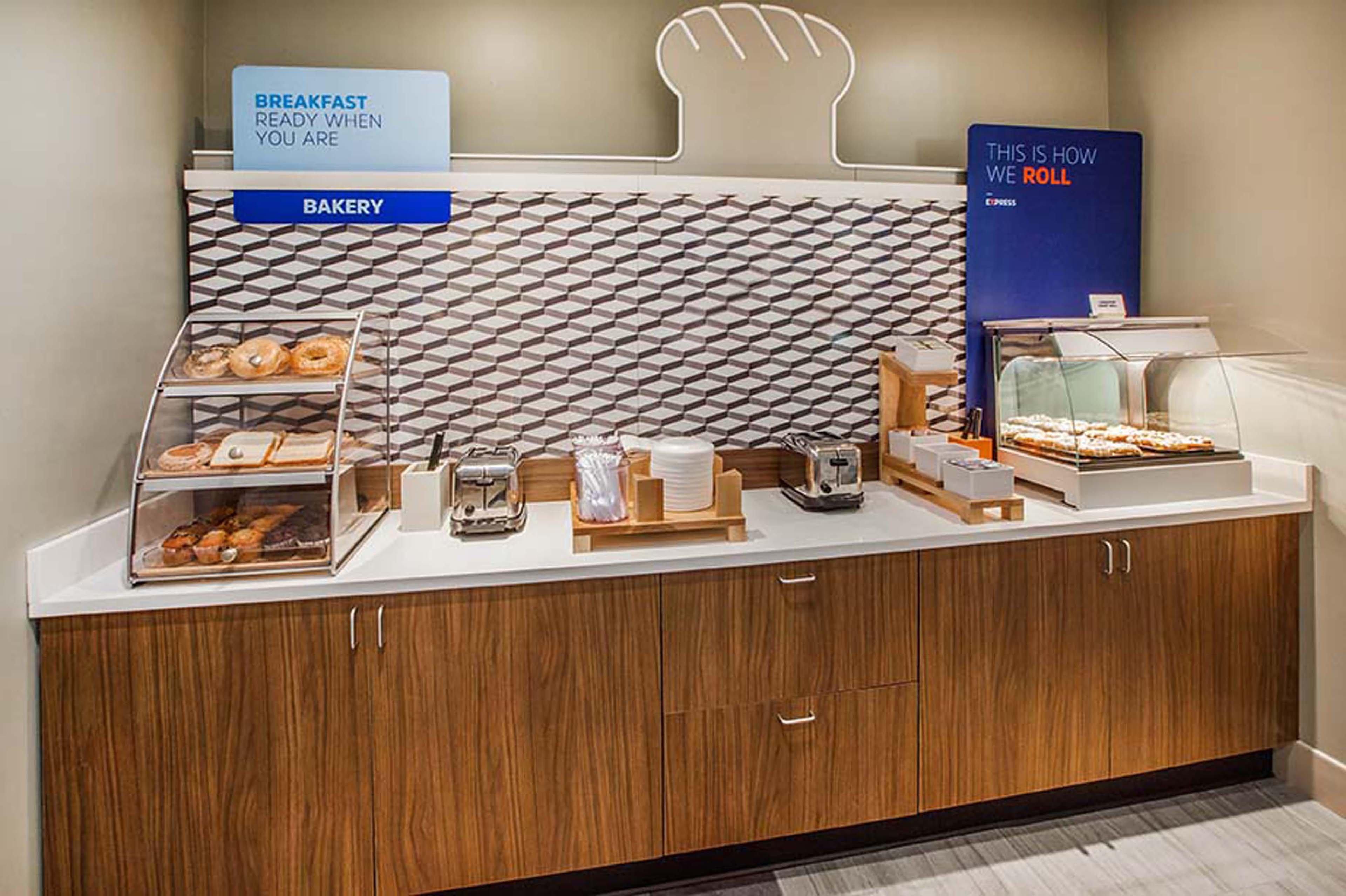 Holiday Inn Express Hotel & Suites Brockville By Ihg Buitenkant foto