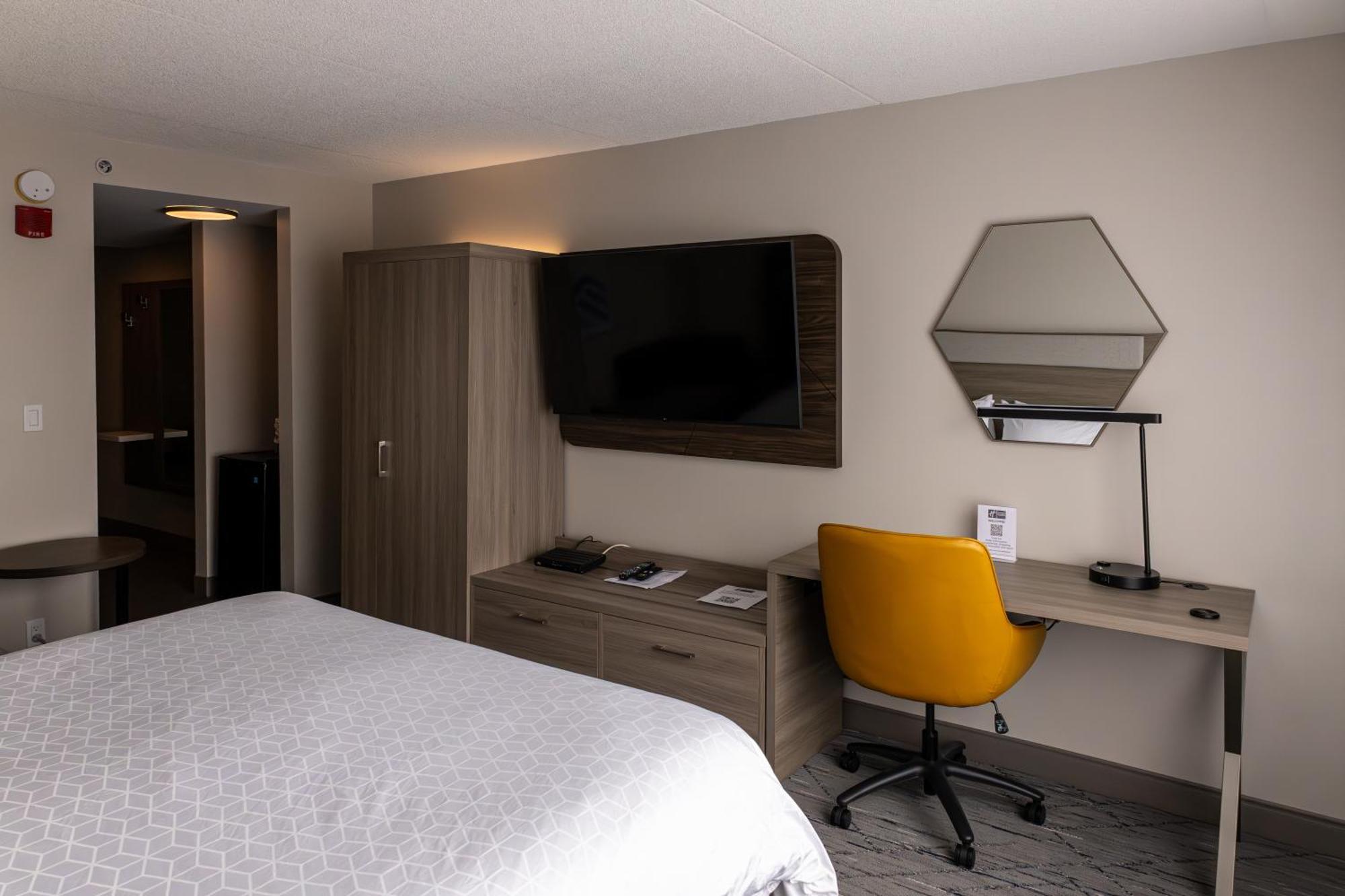 Holiday Inn Express Hotel & Suites Brockville By Ihg Buitenkant foto