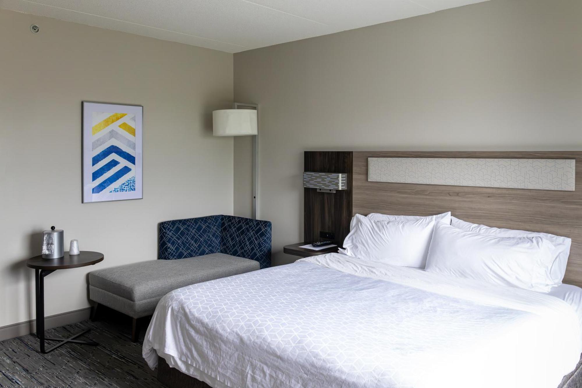 Holiday Inn Express Hotel & Suites Brockville By Ihg Buitenkant foto