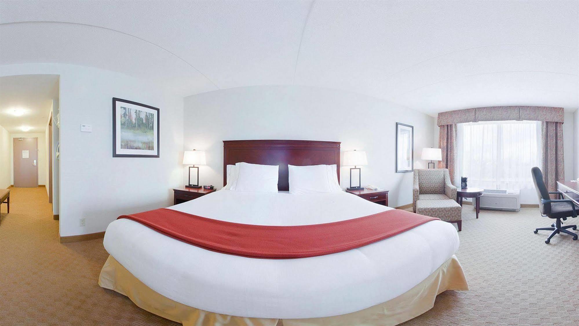Holiday Inn Express Hotel & Suites Brockville By Ihg Buitenkant foto